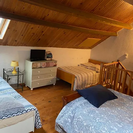 Maison Au Calme A L'oree Du Bois. Acces A13-a14