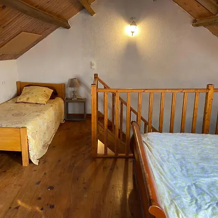 Maison Au Calme A L'oree Du Bois. Acces A13-a14 Holiday home
