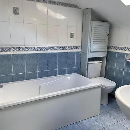 Holiday home Maison Au Calme A L'oree Du Bois. Acces A13-a14